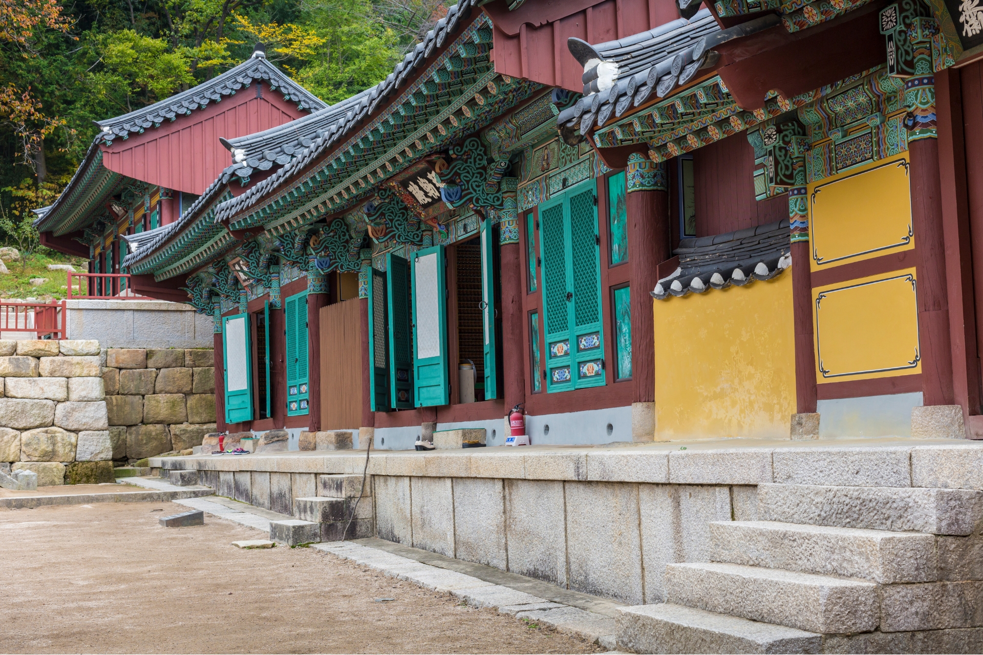 Beomeosa Temple in Busan