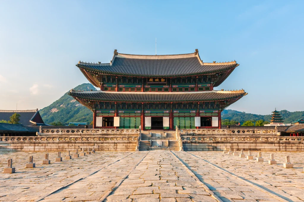 Que ver en Seúl - A COREA 1 Sala del trono principal del palacio de Gyeongbokgung