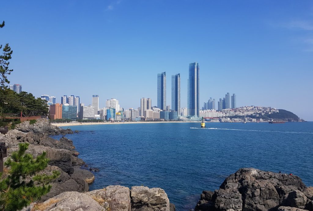 Vistas desde la costa de Haeundae.