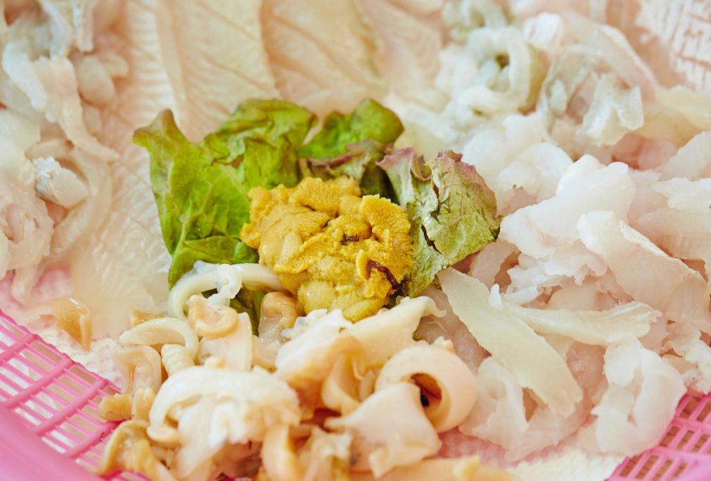 Plato de hoe. Hoe, pescado y marisco.